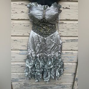 Vintage 90s Y2K Interlude USA Silver Metallic Ruffled Bling Prom Mini Dress S